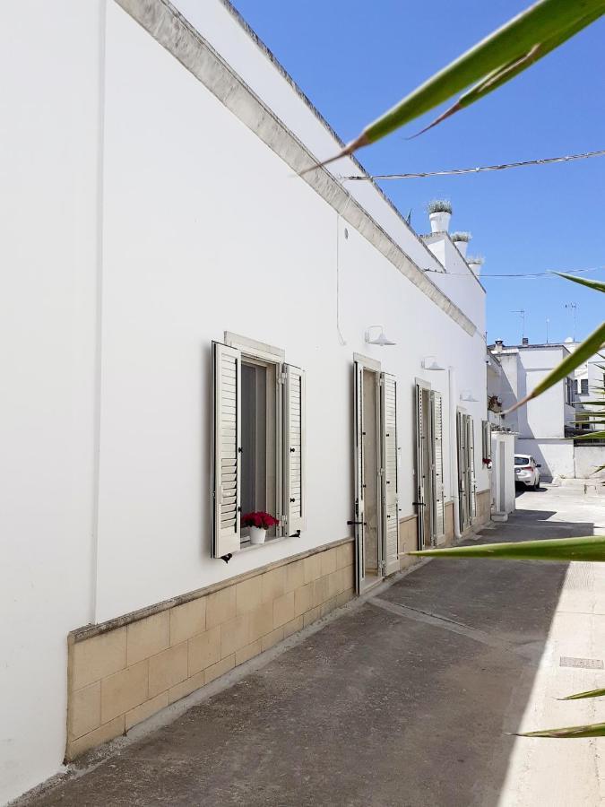 מרטאנו Corte Sant'Antonio Rooms מראה חיצוני תמונה